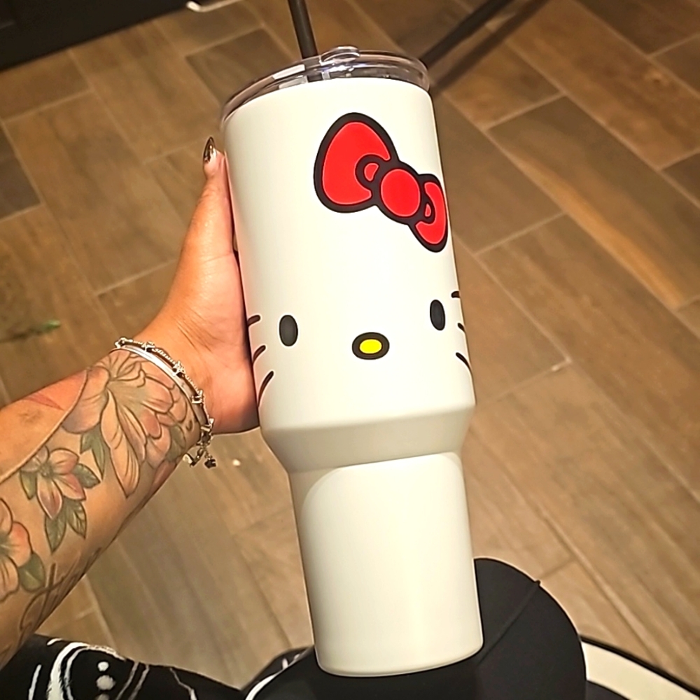 Brand new Hello kitty tumbler
